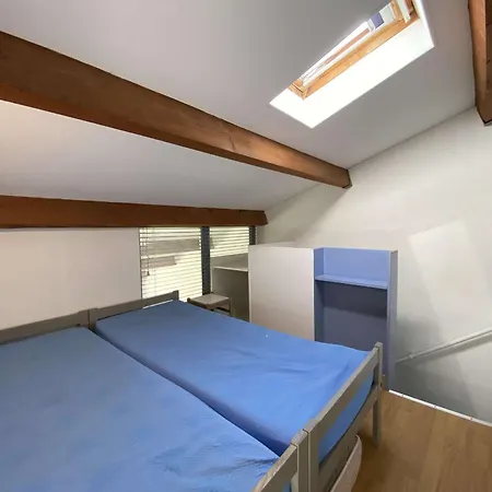 2 Pieces En Duplex Avec Terrasse Et Piscine A - Fr-1-553-301 דירה *